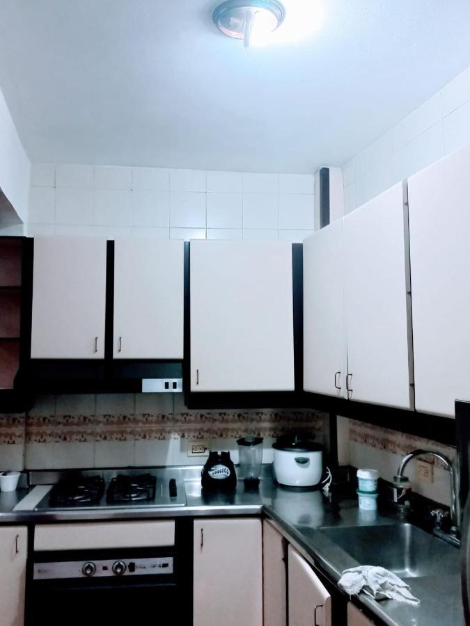Hostel Kumho Home Медельїн Екстер'єр фото