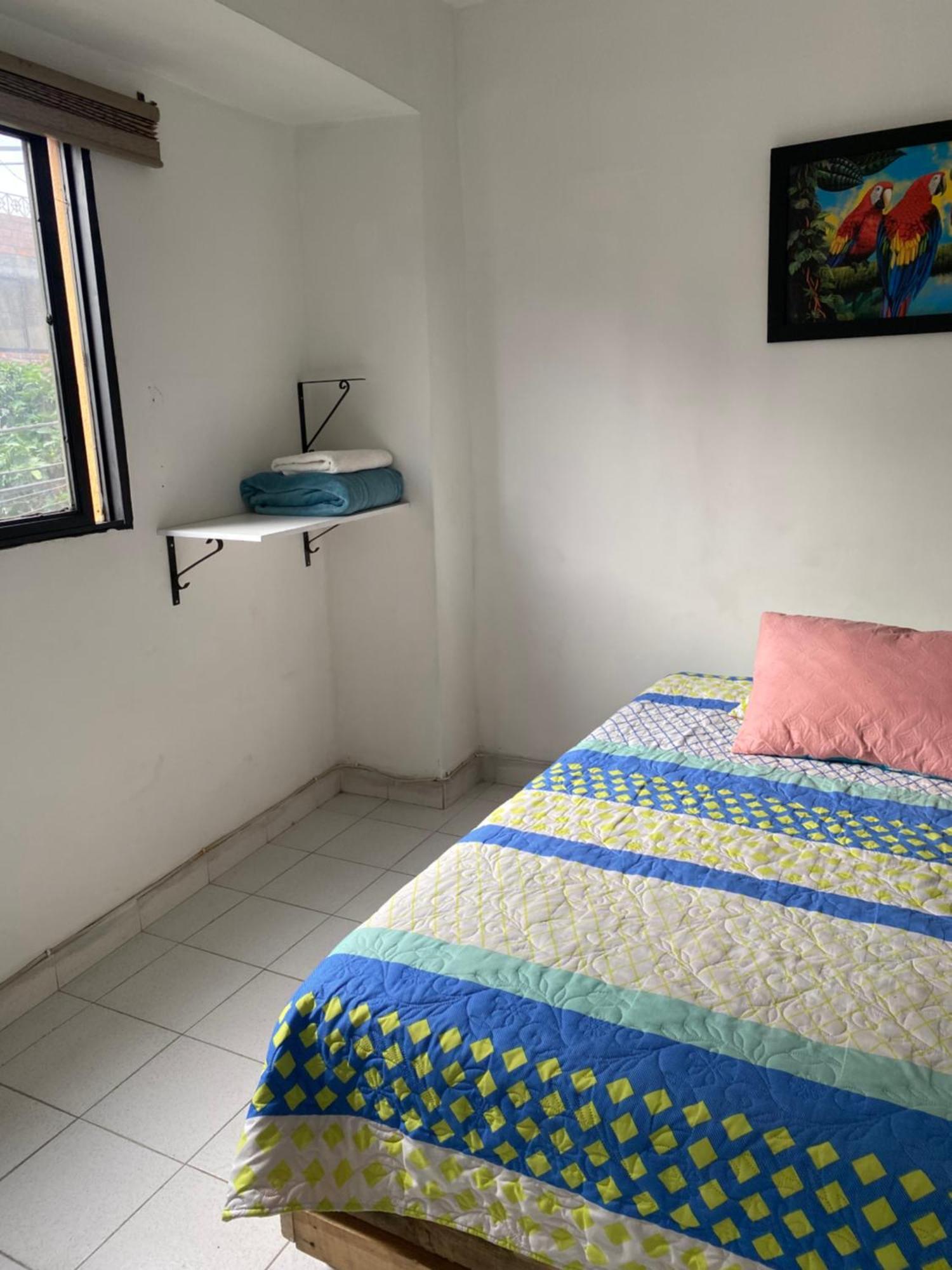 Hostel Kumho Home Медельїн Екстер'єр фото