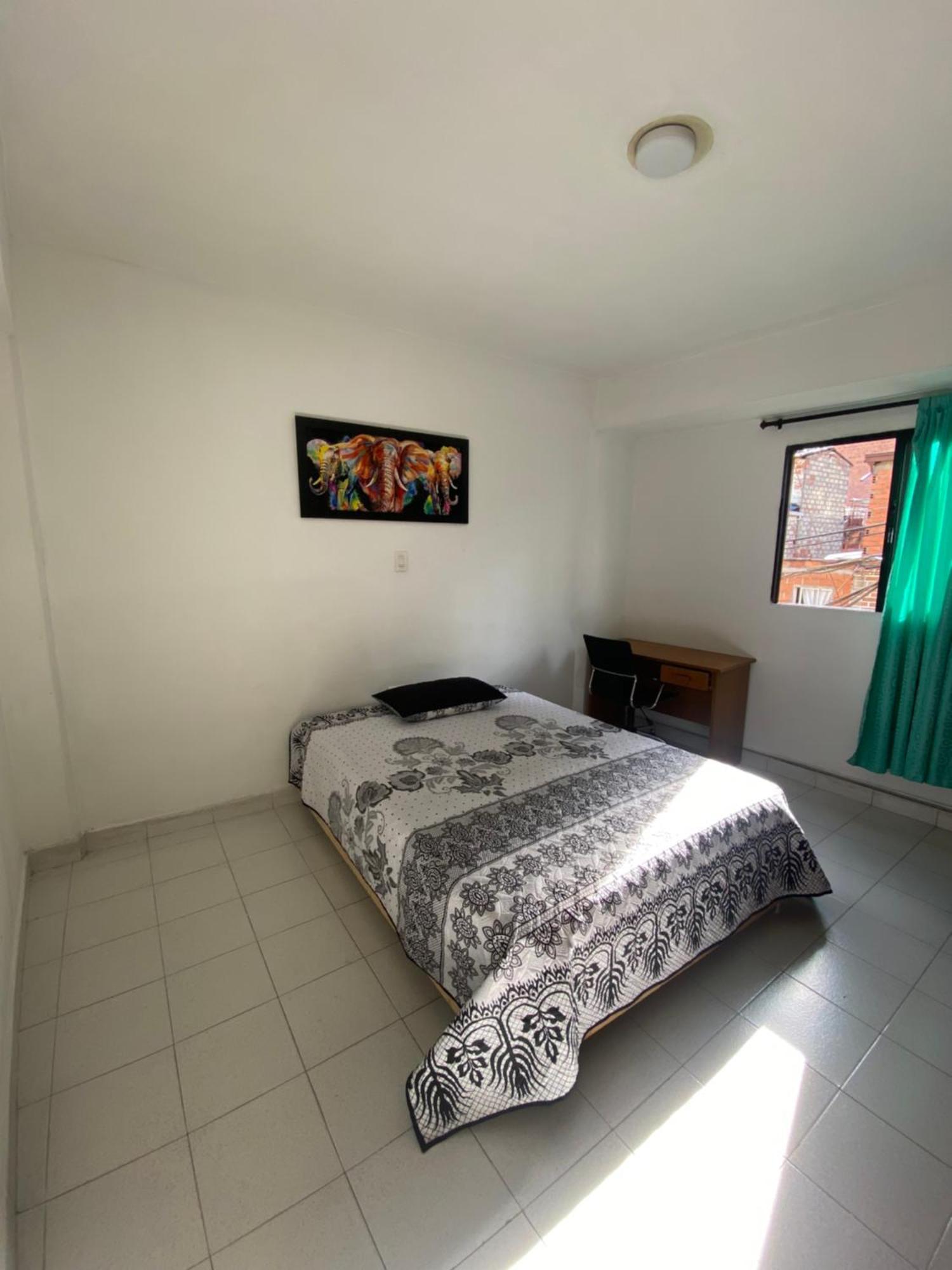 Hostel Kumho Home Медельїн Екстер'єр фото