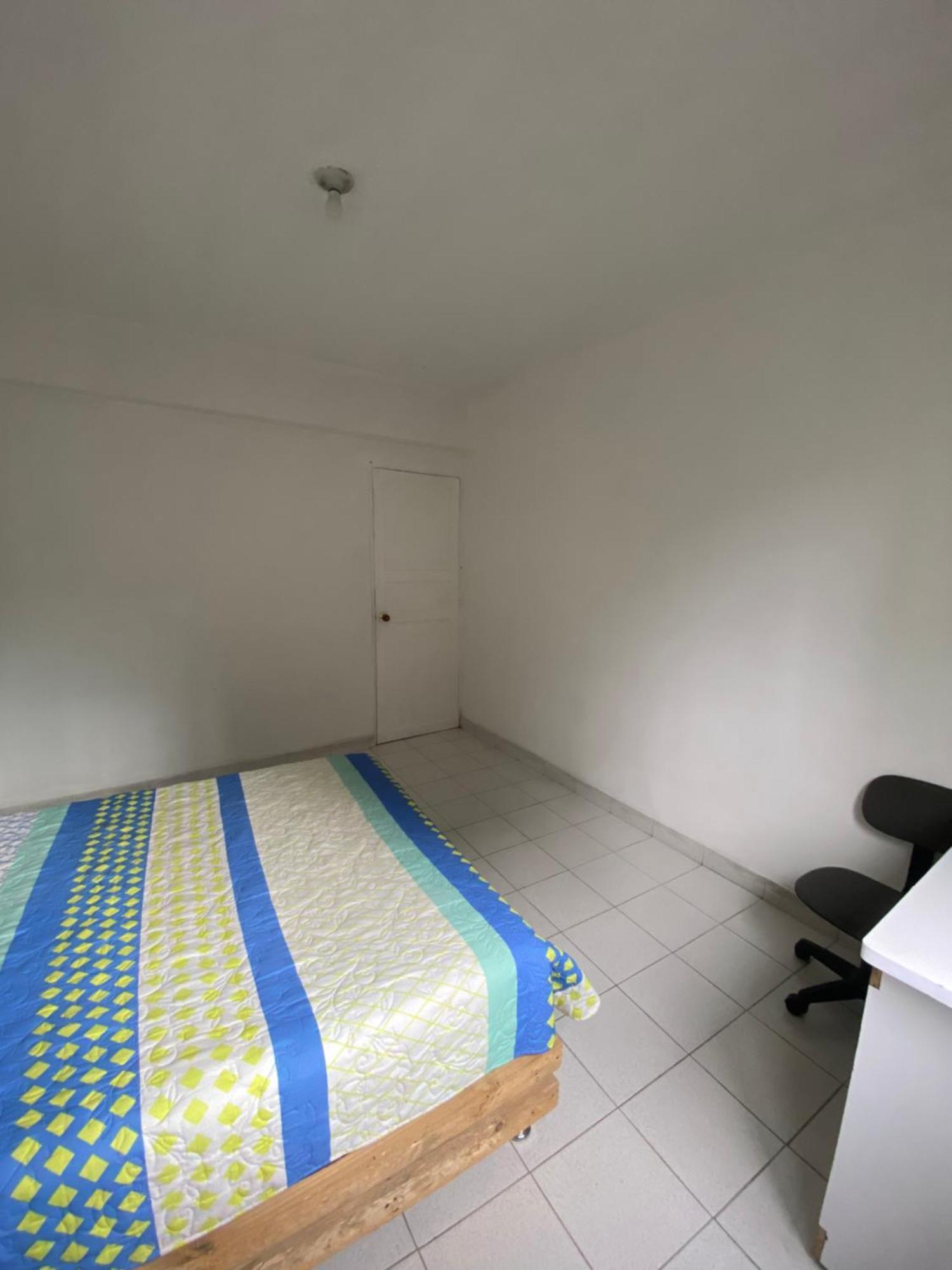 Hostel Kumho Home Медельїн Екстер'єр фото